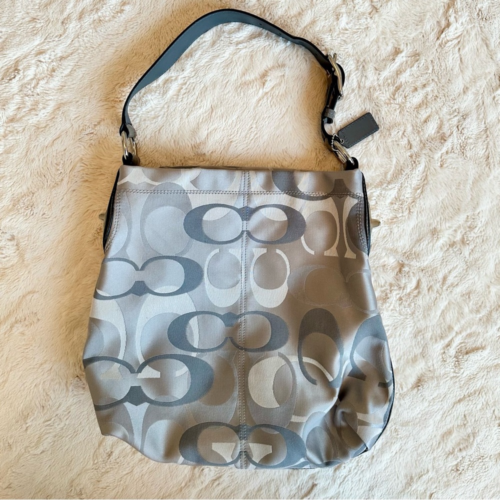 Coach Purse Gray Hobo Bag Shoulder Strap